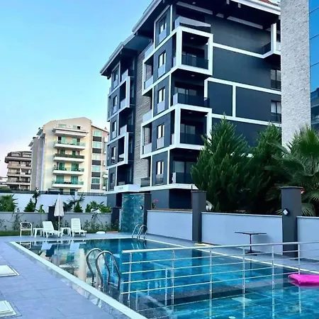 Neridabeahhomes 4 아파트 알란야