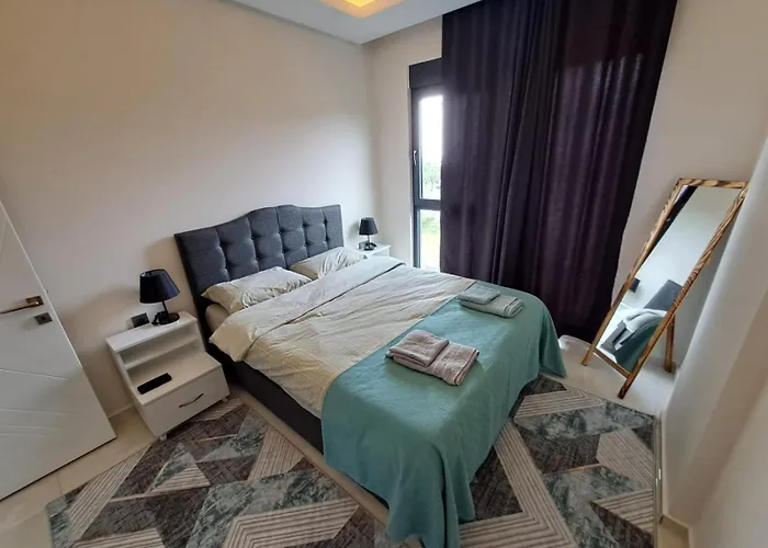 Lägenhet Neridabeahhomes 4 *